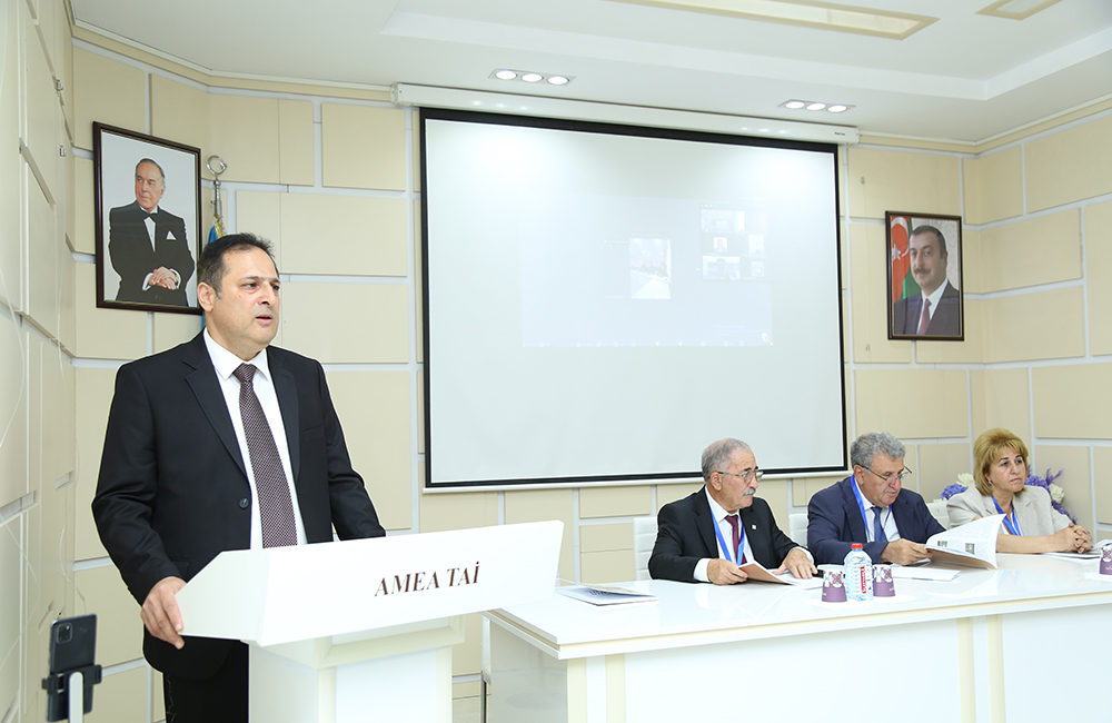 Şərqi Zəngəzur və Qarabağın torpaq və su resursları müzakirə olundu – Torpaqşünaslıq və Aqrokimya İnstitutunda elmi-praktiki konfrans keçirilib