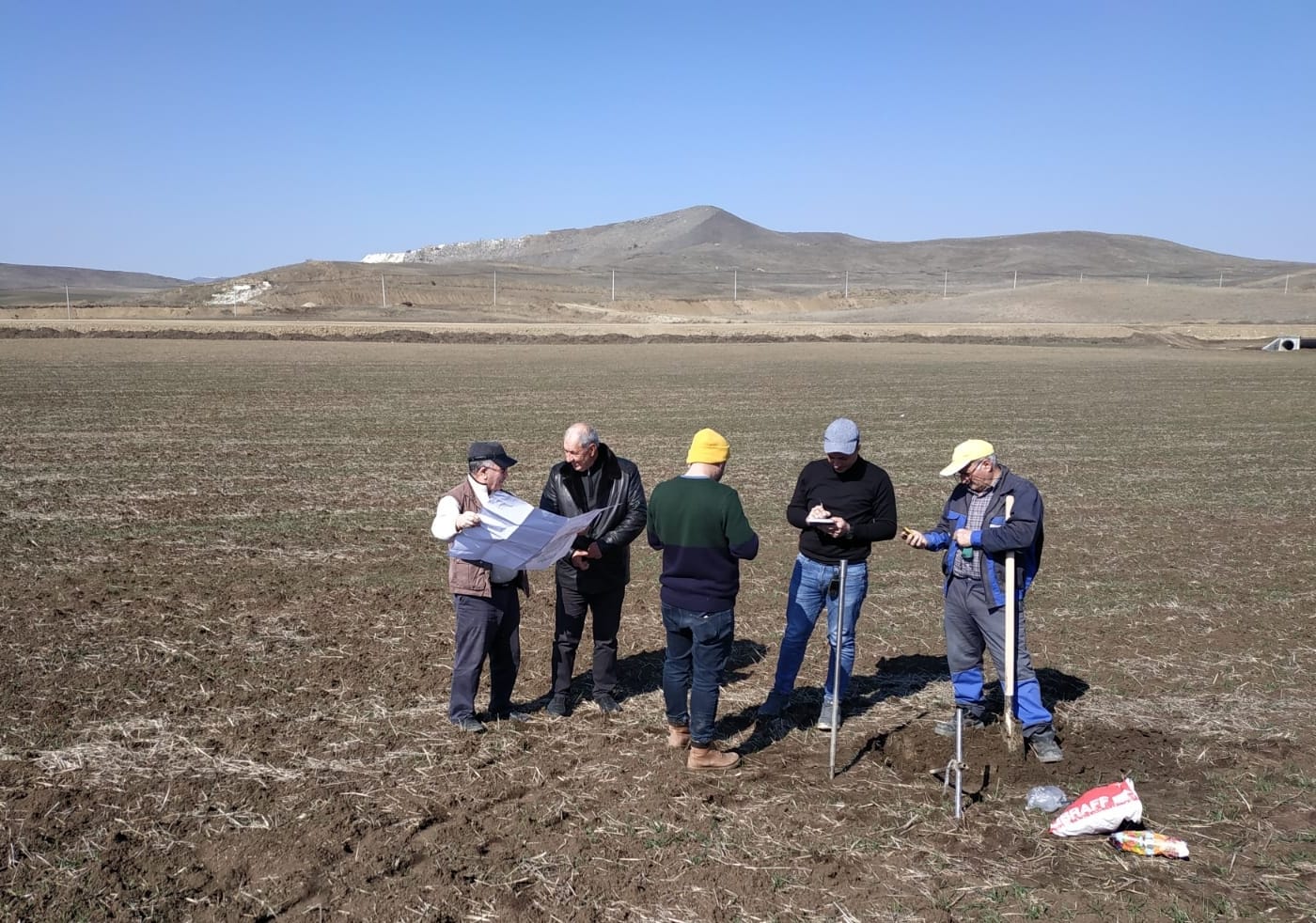 Employees of the Institute of Soil Science and Agrochemistry of the Ministry of Science and Education of the Republic of Azerbaijan visited Fuzuli region for the purpose of implementing the project implemented within the framework of the "Great Return to Karabakh" program.
