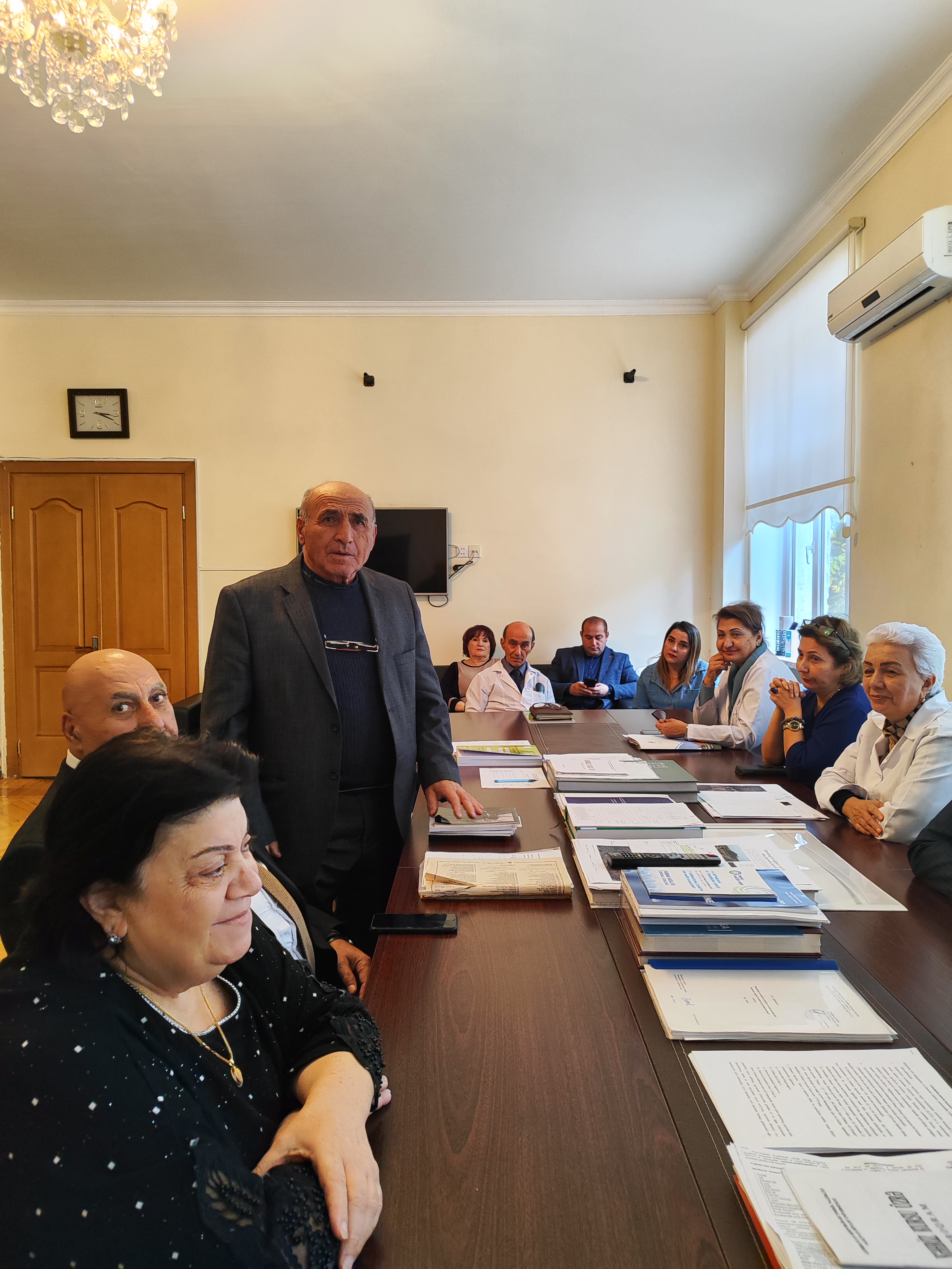  AR ETN Torpaqşünaslıq və Aqrokimya İnstitutunda WUF13 – Ümumdünya Şəhərsalma Forumunun Azərbaycanda keçirilməsinin əhəmiyyəti ilə bağlı dəyirmi masa keçirilib