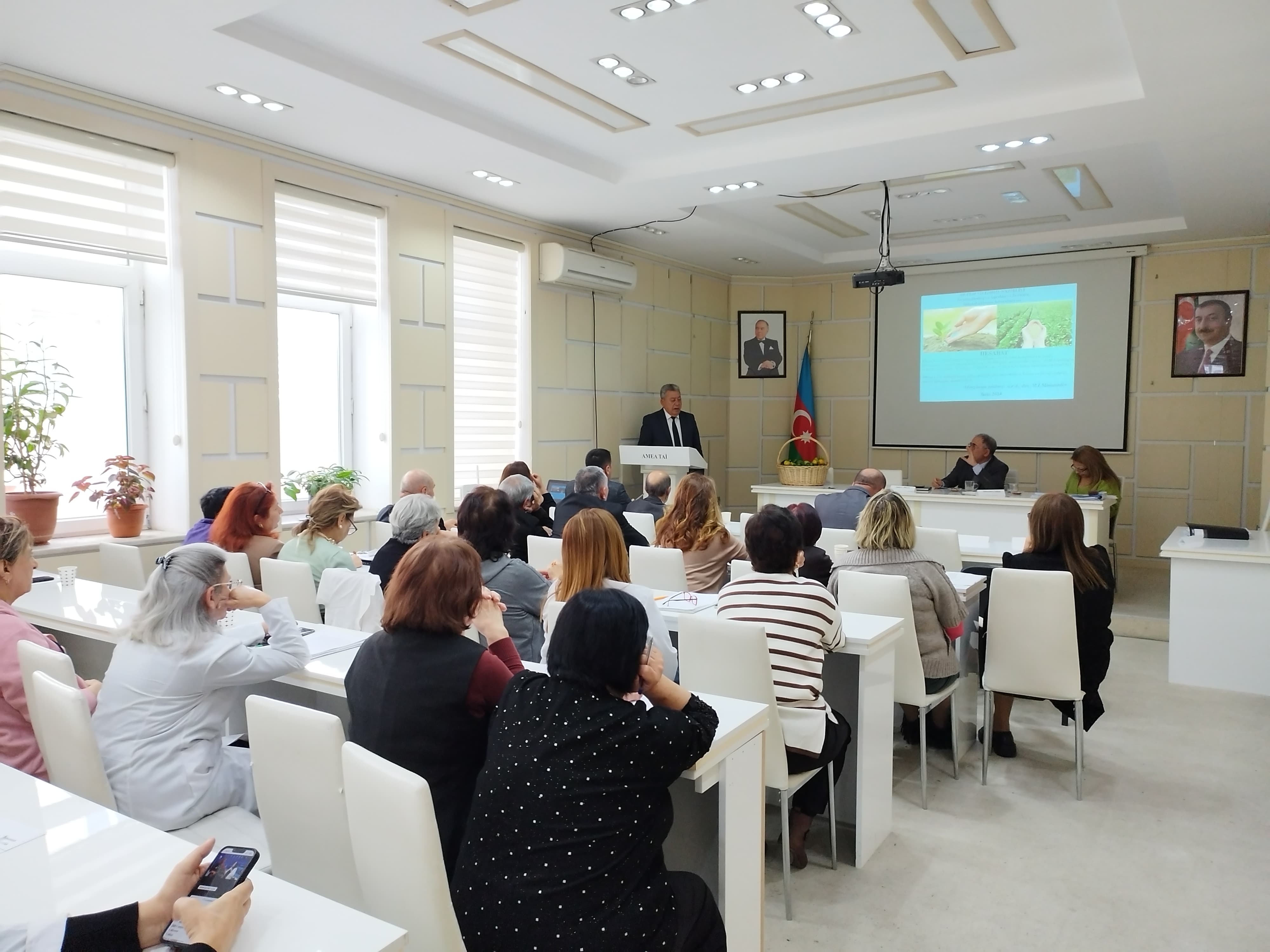 “Mineral gübrələr” və “Mikroelementlər və mikrogübrələr” laboratoriyaları 2024-cü il üzrə yekun hesabatlarını təqdim ediblər